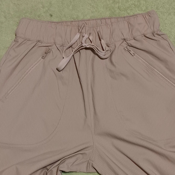 Thrive Societe Everyday Yoga Cargo Pants Women Zipp Pockets SzXS Tan - Picture 9 of 16